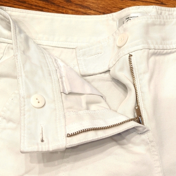 Loft Shorts White 4.5" Inseam 100% Cotton - Picture 2 of 9